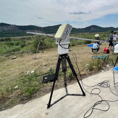Le système d'avertissement de basse altitude LT-X07A est équipé d'un radar + LT-C4 TARGET INTELLIGENT LINKAGE TRACKING MULTI SPECTRAL OPTOELECTRONICS (facultatif).